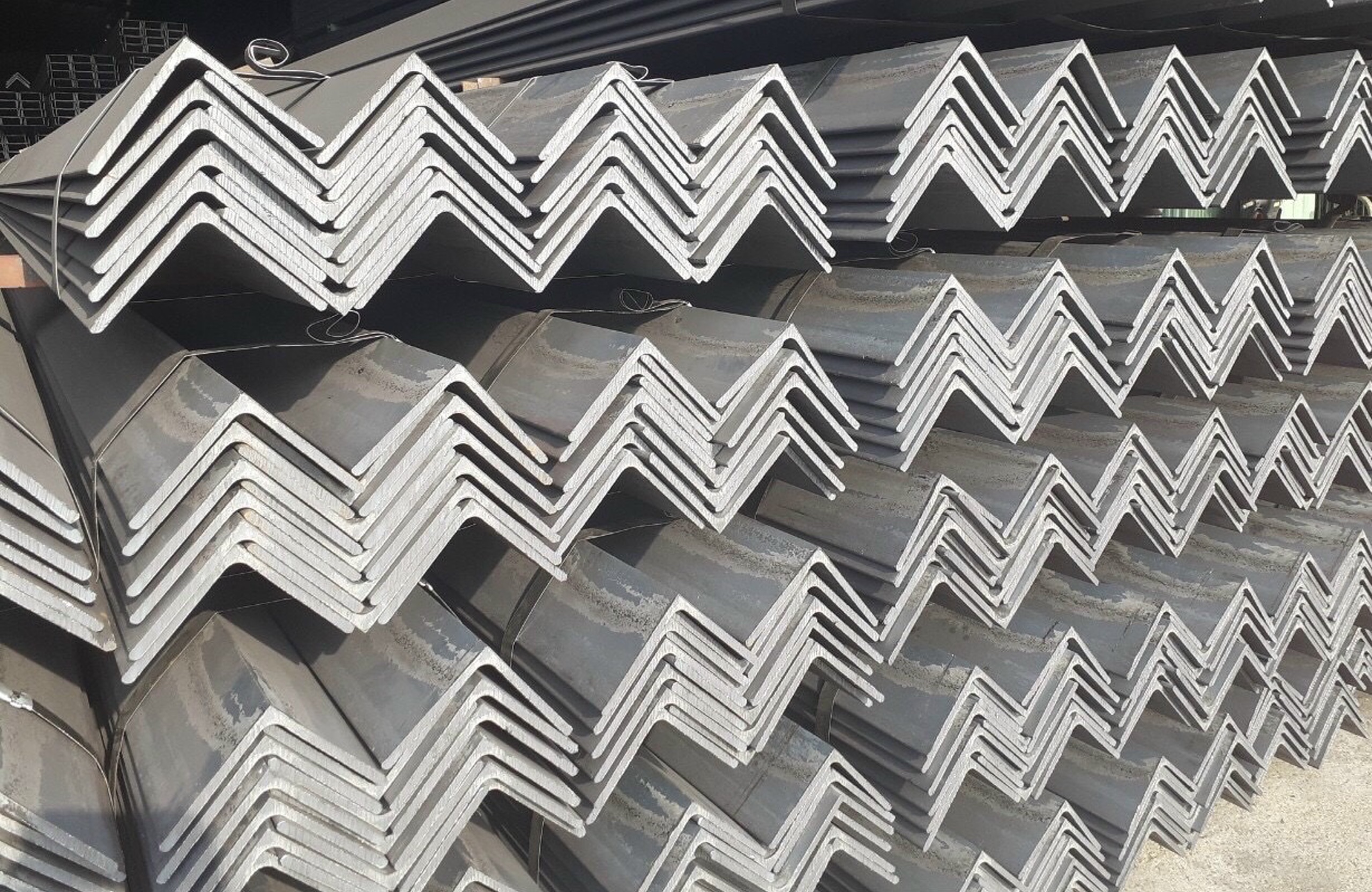 THÉP GÓC CHỮ V-L