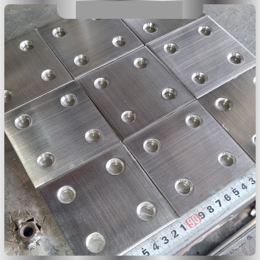 THÉP TẤM BẢN MÃ GIA CÔNG